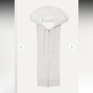 Veronica Beard Dickey